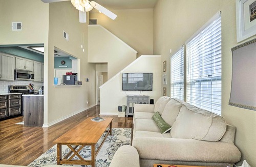 Afton House | Walk to Lake + Pool Access! Family Gem in Afton
