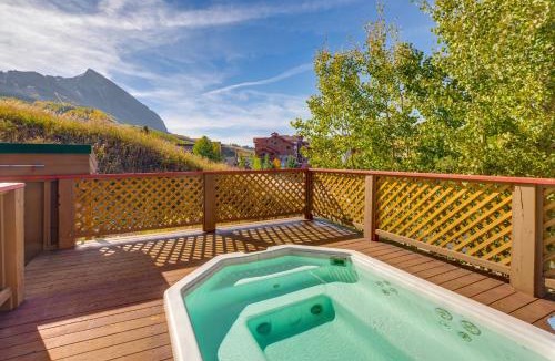 Crested Mountain Village House | Walk to Lift: Mtn-View Crested Butte Condo w/Loft