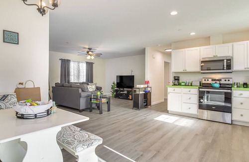 Crisfield House | Walk to Local Eats & Docks! Crisfield Getaway