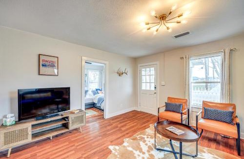Bandera House | Walk to Main Street: Cottage w/Deck in Bandera!