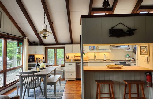 New Shoreham House | Walk To Mansion Beach