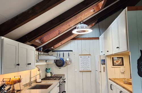 New Shoreham House | Walk To Mansion Beach