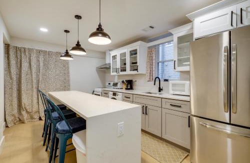 Silver Spring Apartment | Walk to Metro and Downtown! Cozy Silver Spring Apt