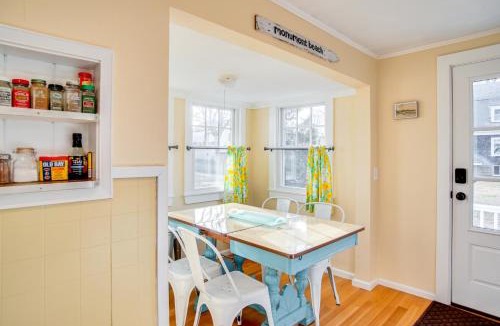 Monument Beach House | Walk to Monument Beach: Cape Cod Cottage w/Grill