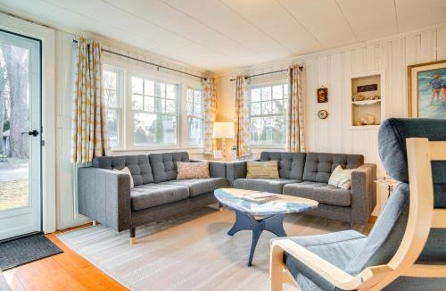 Monument Beach House | Walk to Monument Beach: Cape Cod Cottage w/Grill