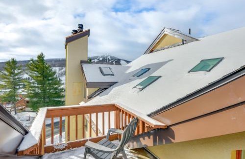 West Dover House | Walk to Mount Snow Resort: Unit w/Pool & Hot Tubs