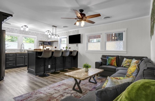 University Park House | Walk to NC State & Village District + Firepit, Grill, Cornhole + 2 Kitchens
