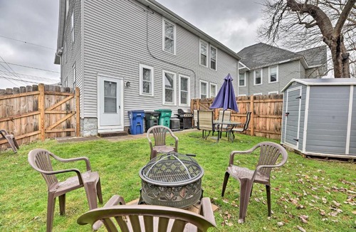 Niagara Falls House | Walk to Niagara Falls! Family Home w/Yard