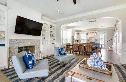 Beachside Village House | Walk to Ocean! Group Beach House in Galveston