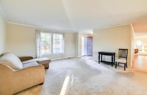 Golconda House | Walk to Ohio River: Golconda Home w/Water Views!