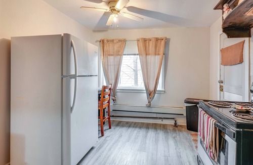Saginaw Apartment | Walk to Old Town Saginaw! Charming Retreat w/Yard