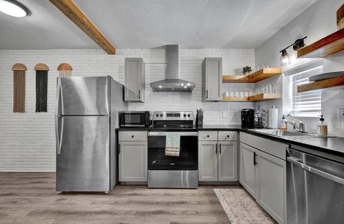 Stillwater Apartment | Walk to OSU Campus - Cozy Stillwater Stay