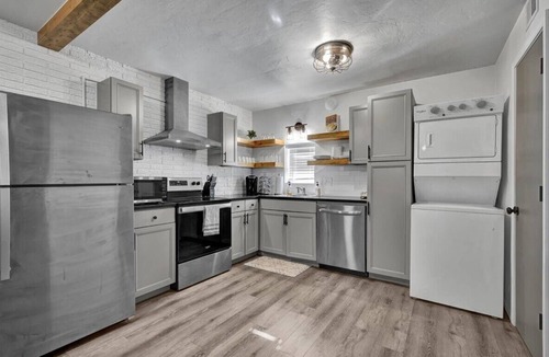 Stillwater Apartment | Walk to OSU Campus - Cozy Stillwater Stay
