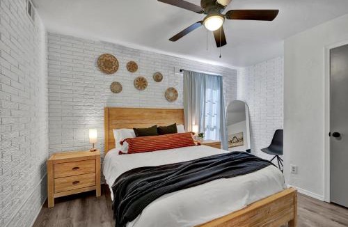 Stillwater Apartment | Walk to OSU Campus - Cozy Stillwater Stay