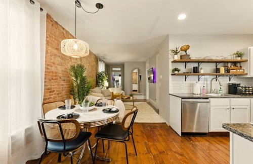 Weinland Park House | Walk to OSU/Short North ~ Free Parking ~ Fire Pit