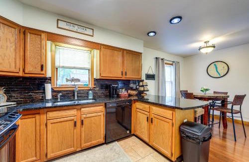Auburn House | Walk to Owasco Lake: Auburn Home w/Hot Tub