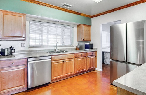 Paradise Hills Civic Condo | Walk to Paradise Hills Golf Course: Condo w/Patio