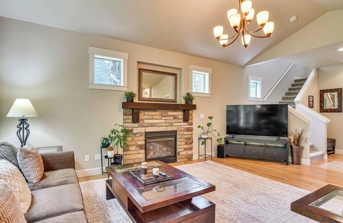 Sandy House | Walk to Park & Creekside Trails! Modern Sandy Home