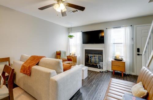 Sherwood House | Walk to Park w/Pond, Trails & More! Sherwood Unit