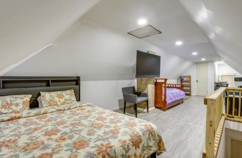 Westernport Apartment | Walk to Potomac River! Studio with Shared Sauna
