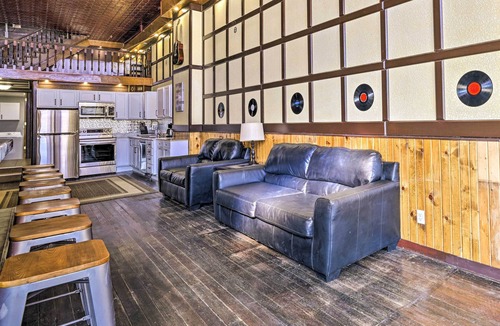 Lansing Apartment | Walk to River: Unique Studio in Renovated Bar!