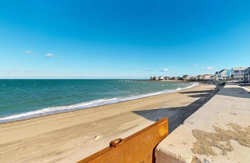 Scituate House | Walk to Scituate Beach! Dog-Friendly Group Getaway