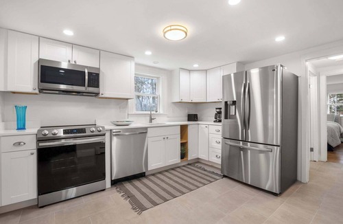 West Hyannisport House | Walk to Seaside Park, Stylish Updated Interior!