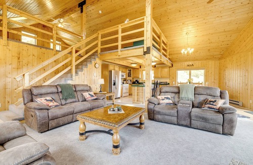 Lander House | Walk to Sinks Canyon State Park: Spacious Home!