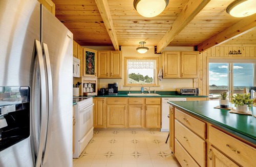 Lander House | Walk to Sinks Canyon State Park: Spacious Home!