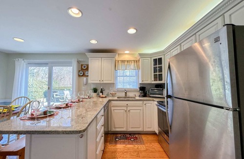 Orleans House | Walk to Skaket Beach, Great Backyard!