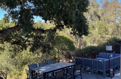 Solvang Cottage | Walk to Solvang-pristine cottage