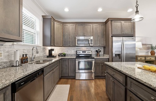 Chattanooga House | Walk to Southside Dining, Stylish 3BR w Easy Parking