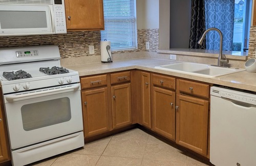 Virginia Trace Villa | Walk to Sumter Landing-New Listing-Golf Cart-Pet Friendly