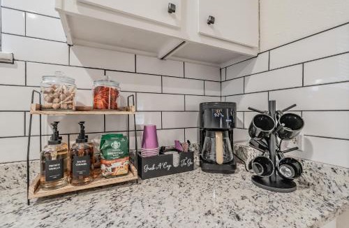 Fort Worth House | Walk To TCU-Boutique-Sleeps 6-2 King Beds