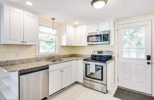 Falmouth Heights House | Walk to the Beach - 5BR Falmouth Heights Cape Dream - Pets Welcome