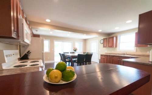Crystal Beach House | WALK TO THE BEACH RETREAT