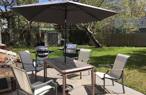 West Hyannisport House | Walk to the Beach!