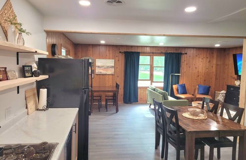 Arnolds Park House | Walk to the Concerts!