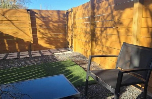 Tobin Hill House | Walk to The Pearl! Private Backyard for Pets!
