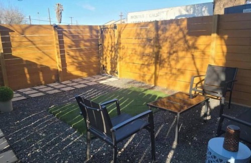 Tobin Hill House | Walk to The Pearl! Private Backyard for Pets!