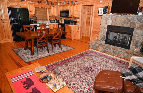 Murphy Cabin | Walk to the river or stay at the cabin w/great outdoor space. Close to the Folk School & Casino