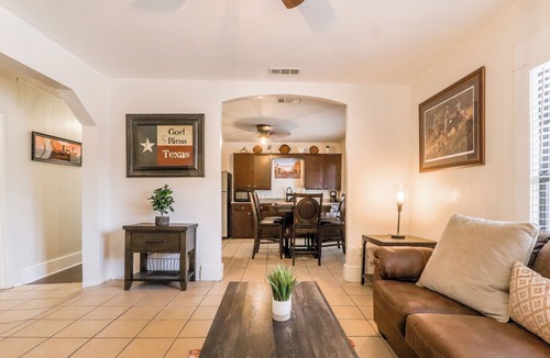 Fort Worth House | Walk to the Stockyards!