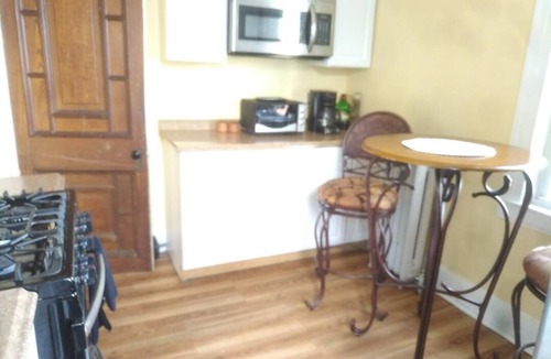 Queens Apartment | Walk to the "U S OPEN"!