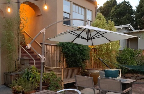 Upper Telegraph Apartment | Walk to trendy Temescal & College Ave - 2+ BR