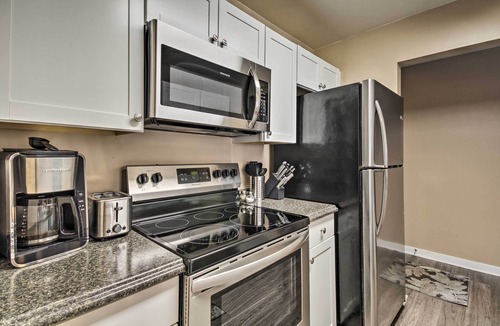 Lexington Condo | Walk to W&L: Lexington Condo Near Shops & Dining