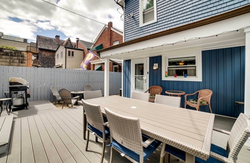 Shadyside House | Walk to Walnut St: ‘Shadyside House’ w/Deck