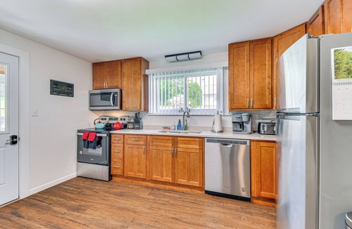 Montour Falls House | Walk to Waterfalls & Dining: Finger Lakes Escape!