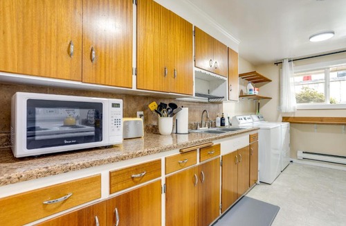 Old Ballard Apartment | Walk to Waterfront! Scandi-Boho Seattle Apartment