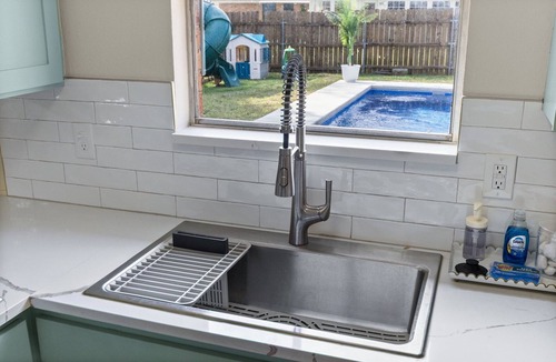 Arlington House | Walk to World Cup! - Gated Heated Pool - Playset - 6 Beds