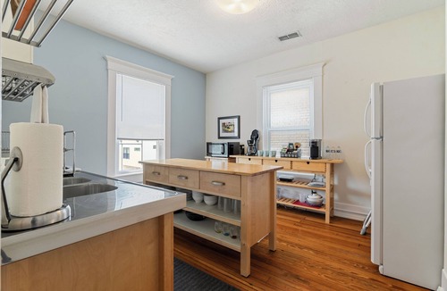 Downtown Chattanooga House | Walk & Wander - Choo Choo, Eats, Southside Fun - Sleeps 12